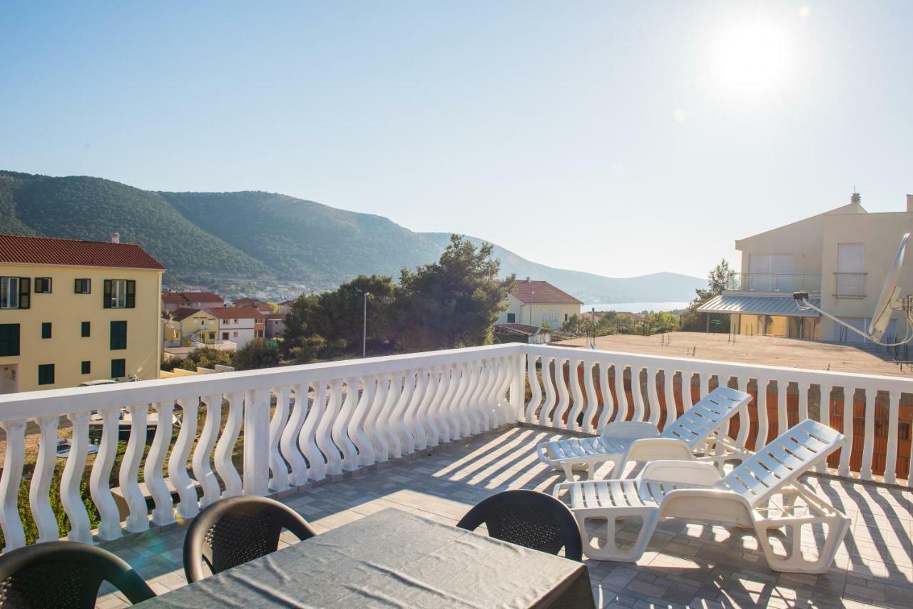 Apartman Franko Apartamento Grebaštica Exterior foto